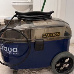 Aqua Pro Vac Extractor.  New Condition.  Used Once 