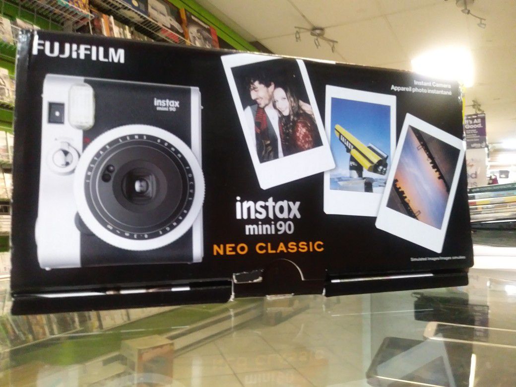 Instax Mini 90 Neo Classic