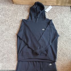*Best Offer* Navy Alo Hoodie Sweatsuit