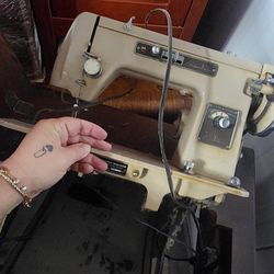 Sewing Machine