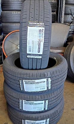 215/55ZR17 RoyalBlack Set 4 New Tires