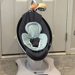 4MOMS MamaROO Baby Swing