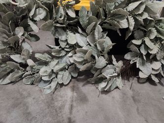 Decorative Wreaths