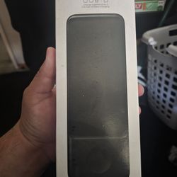 Samsung Wireless Charger Trio (Brand New Sealed)