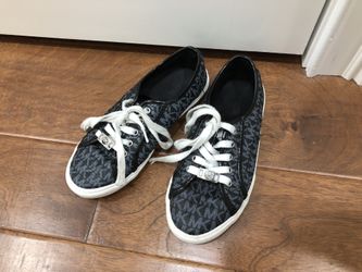 Michael Kors Girls shoes