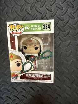 Wonder Women With String Light Lasso Funko Pop