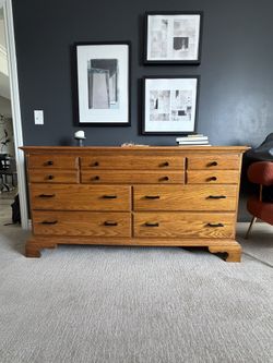 Jamestown Sterling 7 Drawer Oak Dresser