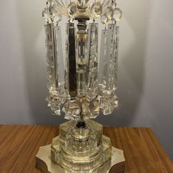 Beautiful 1950s Vintage Hollywood Regency Italian Crystal Table Lamp 