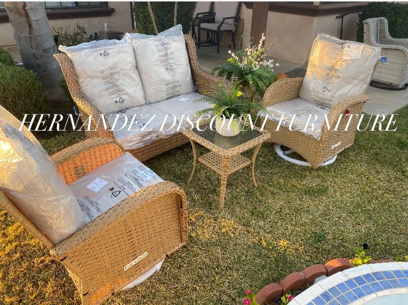 Brand New Patio Set