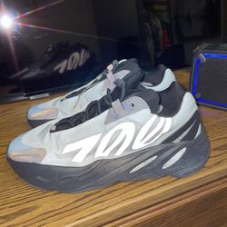Yeezy 700 Sky Blue (willing To Negotiate Price)