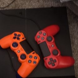 PS4 With 4 Controllers 