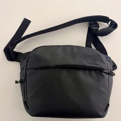 Peak Design Camera Bag 6L