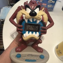 Taz ラジオアラーム時計 TOSHIBA Vintage TAZ Tazmanian Devil TOSHIBA Digital Alarm Clock Radio