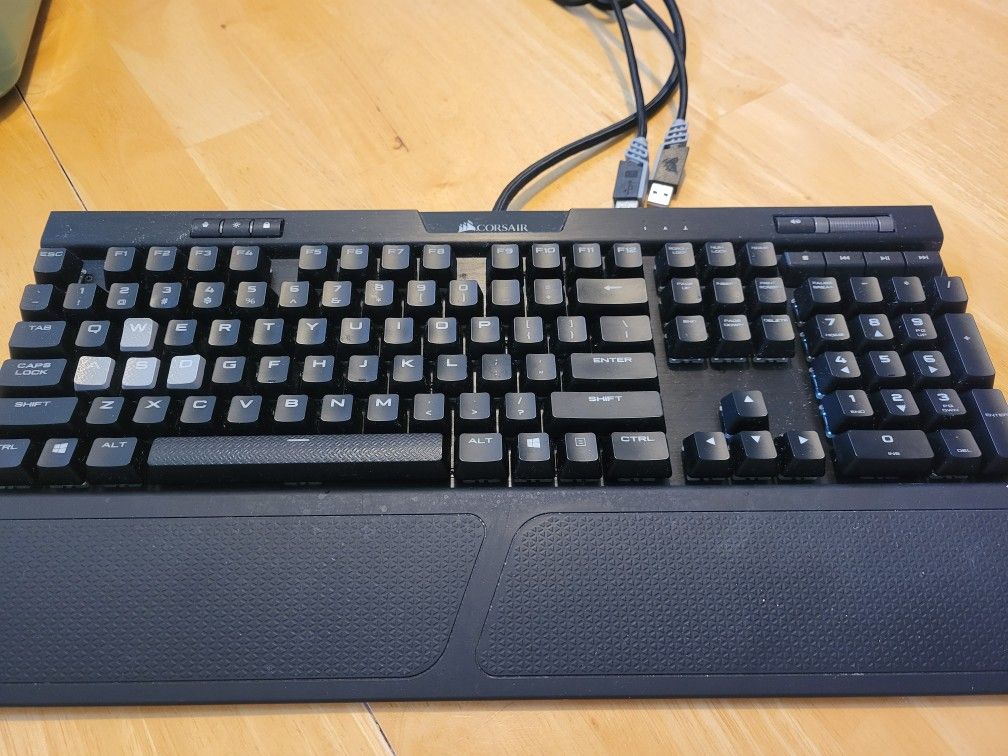 Mechanical KeyBoard, Corsair K70 RGB mk.2 