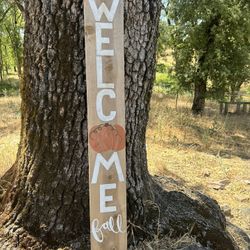 Wooden Welcome Sign