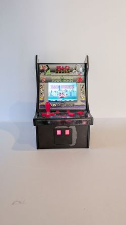 Tabletop Upright Arcade Machines: Pac-Man and Bad dudes