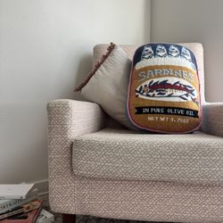 Modern Style Sofa 