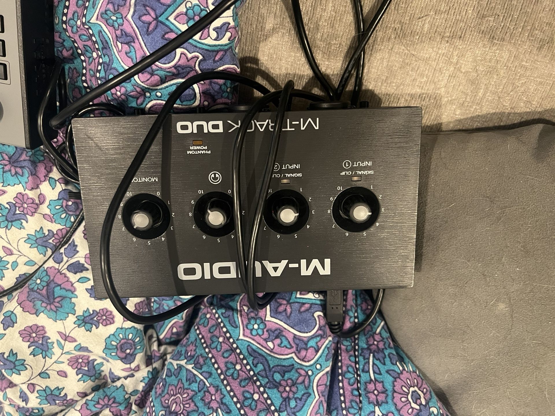 M-Track Duo