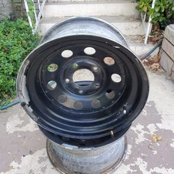 15×8  Chevy Squere Body 