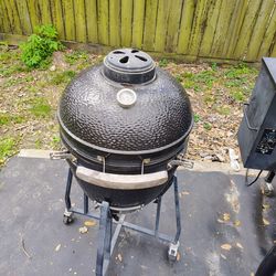 Ceramic Egg BBQ Pit