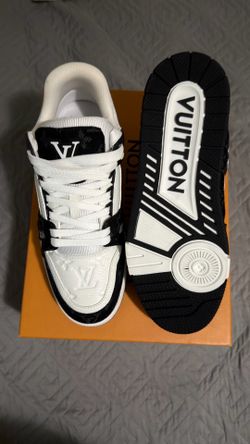 LV Trainers size 42  High Quality 1.1