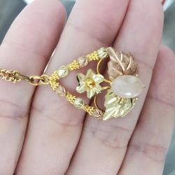 10k Gold Blackhills Pendant