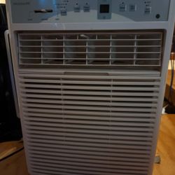 FRIGIDAIRE FFRS1022R1 10000 BTU 115-volt Slider/Casement Room Full-Function Remote Control Window Air Conditioner, 10,000, White

