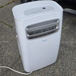 Keystone KSTAP14CG 115V Portable Air Conditioner for Rooms up to 400-Sq. Ft.