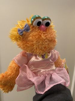 Zoe From Sesame Street Hand Puppet For Kids