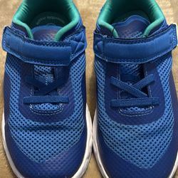 All In Motion Boys Shoes