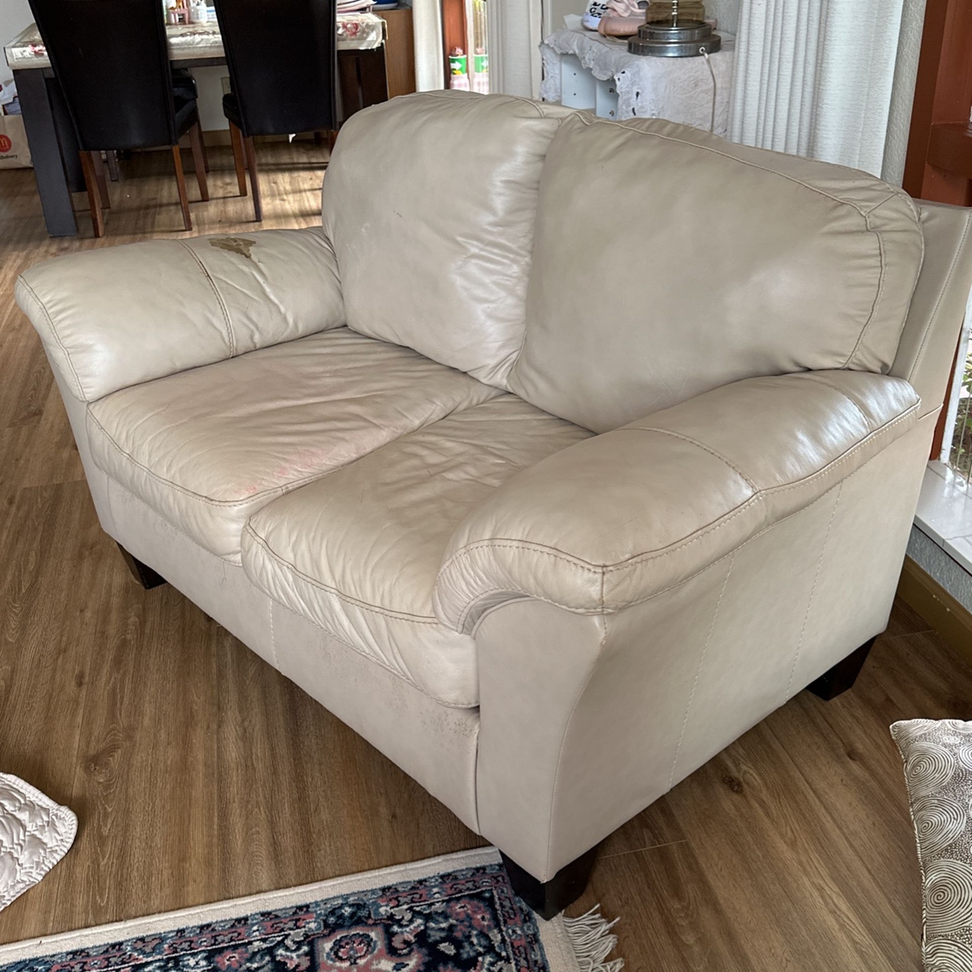 Real Leather Love Sofa