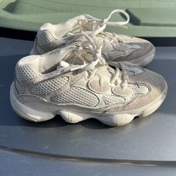 Yeezys 500