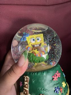 Spongebob snow globe
