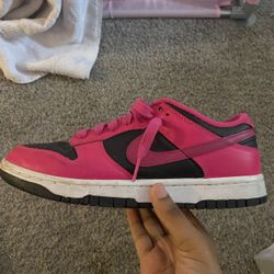 pink Dunks