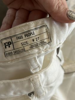 Free People Size 27 Jeans Ripped