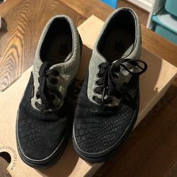 Harry Potter Slytherin Vans Size 8 in Women Size 7.5 Men