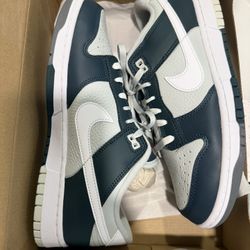 Nike Dunk low Retro Premium Sz10