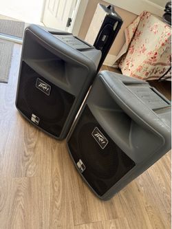 Pair of Peavy Loud speakers for live events