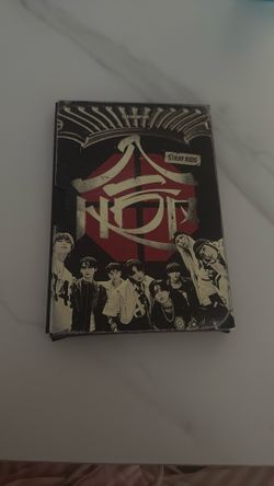 Stray Kids- Hop album