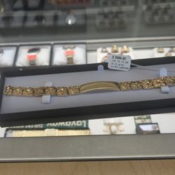 14k Solid Gold Id Nuggets Breaclte 31.6 Layway Available 10% Down If You Interested Please Make Sure You Ask Maribel Thank You 