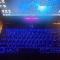 Alienware M11 ×R3 Gaming Laptop Intel HD graphics 300 and nvidia geforce gt540m