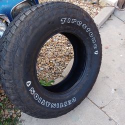 255-75r17 Firestone Destination A/T2