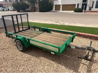 Utility Trailer 4.6 FT x 9 FT