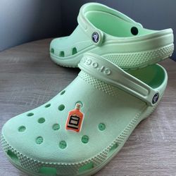 Jibbitz For Crocs (Hennessy)