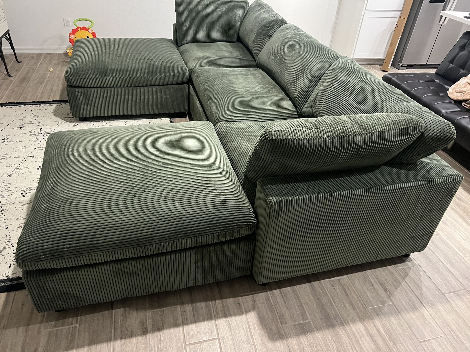 New 5 Piece Corduroy Sectional. Sage. 66”x117”x66”. Free Delivery!