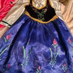 PRINCESS Elsa Size 4T 
