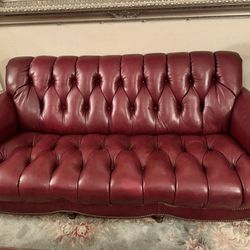 hancock and moore /Chesterfield leather sofa set