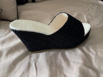 Women’s Elegant Wedge Sandals 