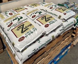 Wood Pellet Bedding for Animals with odor eliminator