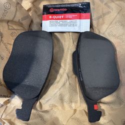 Brembo P24061N  Premium Brake Pad Ford